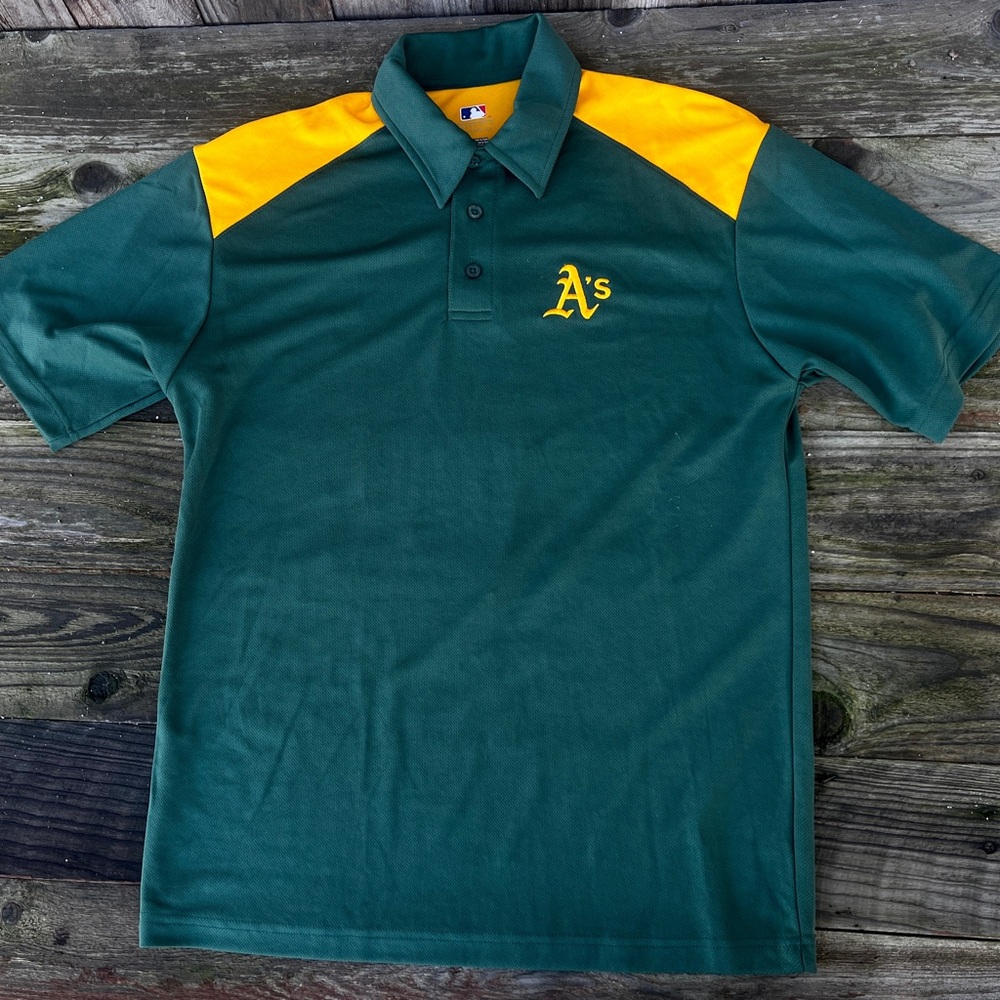 Vintage Oakland A’s Polo Shirt Size Medium